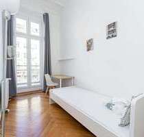 WG-Zimmer in Berlin 675,00 € 10 m²