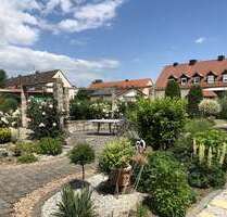 Haus zum Kaufen in Schwarzenfeld 389.000,00 € 197.75 m²