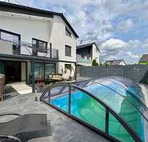 Haus zum Mieten in Waiblingen 3.000,00 € 240 m²