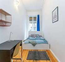 WG-Zimmer in Berlin 680,00 € 11 m²