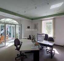 Büro in Zwickau 650,00 € 125.03 m²