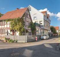 Haus zum Kaufen in Oberursel (Taunus) 1.200.000,00 € 353 m²