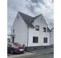 Haus zum Kaufen in Wachtberg 359.000,00 € 129 m²
