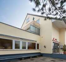 Gastronomie in Düsseldorf Rath 1.400,00 € 303.19 m² - Düsseldorf / Rath