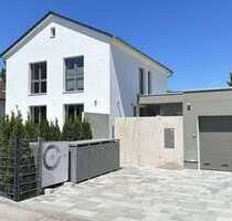 Haus zum Mieten in Eichenau 2.900,00 € 126.7 m²