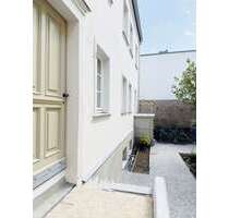 Haus zum Mieten in Potsdam 1.980,00 € 90 m²