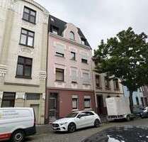 Haus zum Kaufen in Duisburg Neudorf 395.000,00 € 204 m² - Duisburg / Neudorf