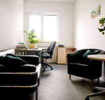 Büro in Fürth 280,00 € 12 m² - 280,00 EUR Kaltmiete, ca.  12,00 m² in Fürth (PLZ: 90768)