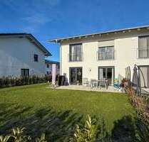 Haus zum Mieten in Poing 2.590,00 € 139 m²