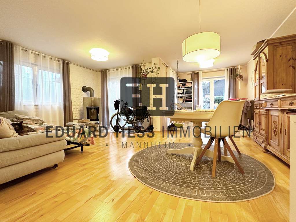 Wohnung zum Kaufen in Altrip 270.000,00 € 115 m²