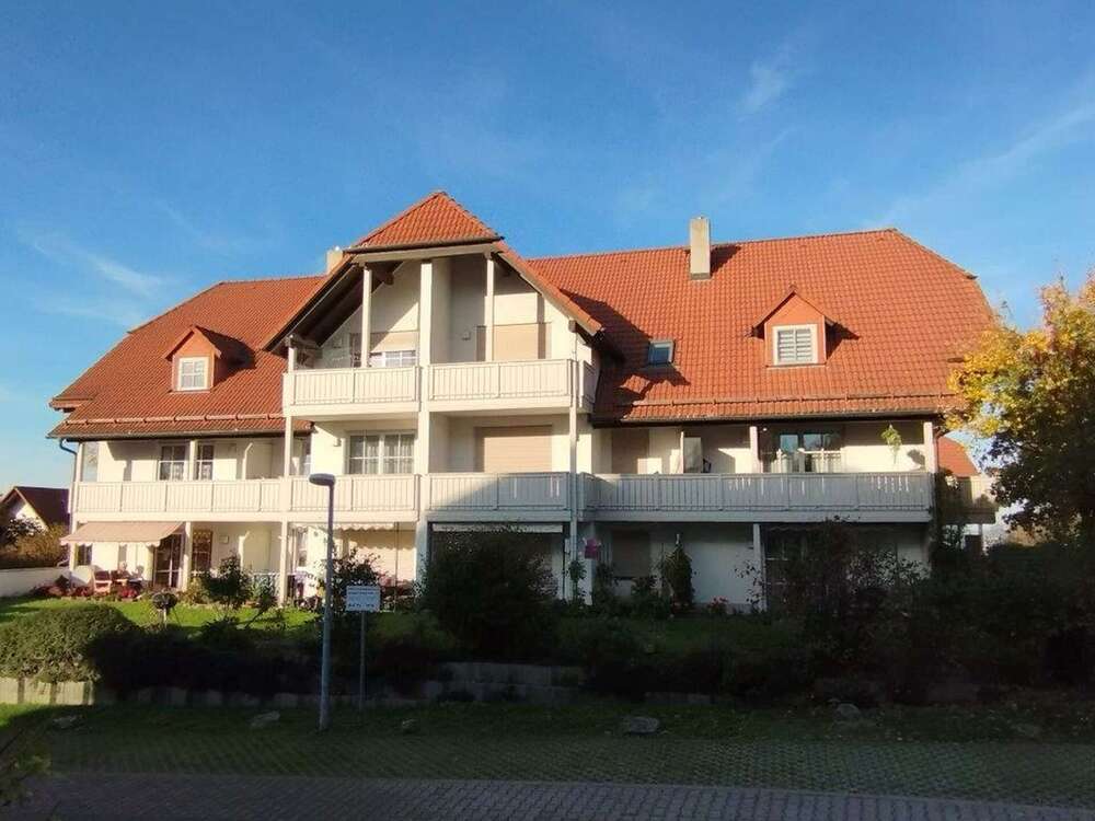 Wohnung zum Kaufen in Bannewitz 90.000,00 € 43 m²