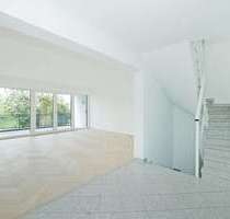 Haus zum Mieten in München 4.800,00 € 246 m²