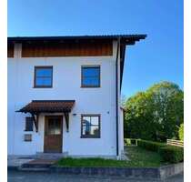 Haus zum Mieten in Simbach am Inn 1.050,00 € 135 m²