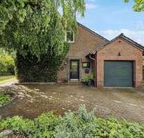 Haus zum Kaufen in Büdelsdorf 330.000,00 € 111.04 m²
