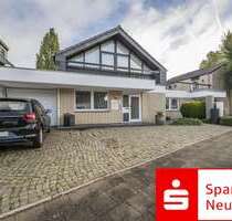 Haus zum Kaufen in Grevenbroich 590.000,00 € 260 m²