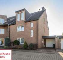 Haus zum Kaufen in Korschenbroich 613.000,00 € 194 m²