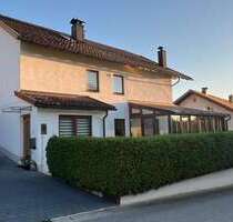 Haus zum Kaufen in Regen 399.000,00 € 229 m²