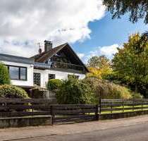 Haus zum Kaufen in Kelkheim -Eppenhain 795.000,00 € 220 m²