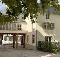 Haus zum Mieten in Eltville am Rhein 3.290,00 € 245.69 m²