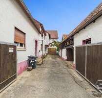 Haus zum Kaufen in Offenbach an der Queich 319.000,00 € 208 m²