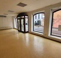 Büro in Burgau 890,00 € 121 m² - 890,00 EUR Kaltmiete, ca.  121,00 m² in Burgau (PLZ: 89331)