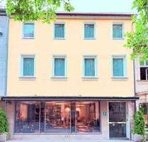 Haus zum Kaufen in Erlangen 1.320.000,00 € 223 m²