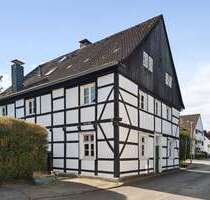 Haus zum Kaufen in Essen 1.090.000,00 € 282 m²