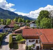 Haus zum Kaufen in KreuthOberhof 1.440.000,00 € 152 m² - Kreuth/Oberhof