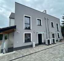 Haus zum Mieten in Hanau Mittelbuchen 2.900,00 € 220 m²