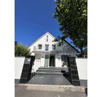 Haus zum Mieten in Meerbusch 4.000,00 € 260 m²