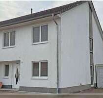 Haus zum Kaufen in Moers 350.000,00 € 133 m²