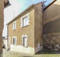 Haus zum Kaufen in Ronneburg 48.000,00 € 91.4 m²