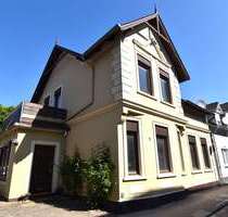 Haus zum Kaufen in Uetersen 800.000,00 € 190 m²