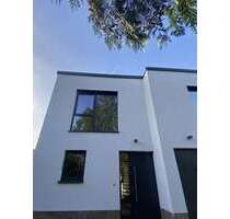 Wohnung zum Mieten in Berlin 2.714,56 € 123.61 m²