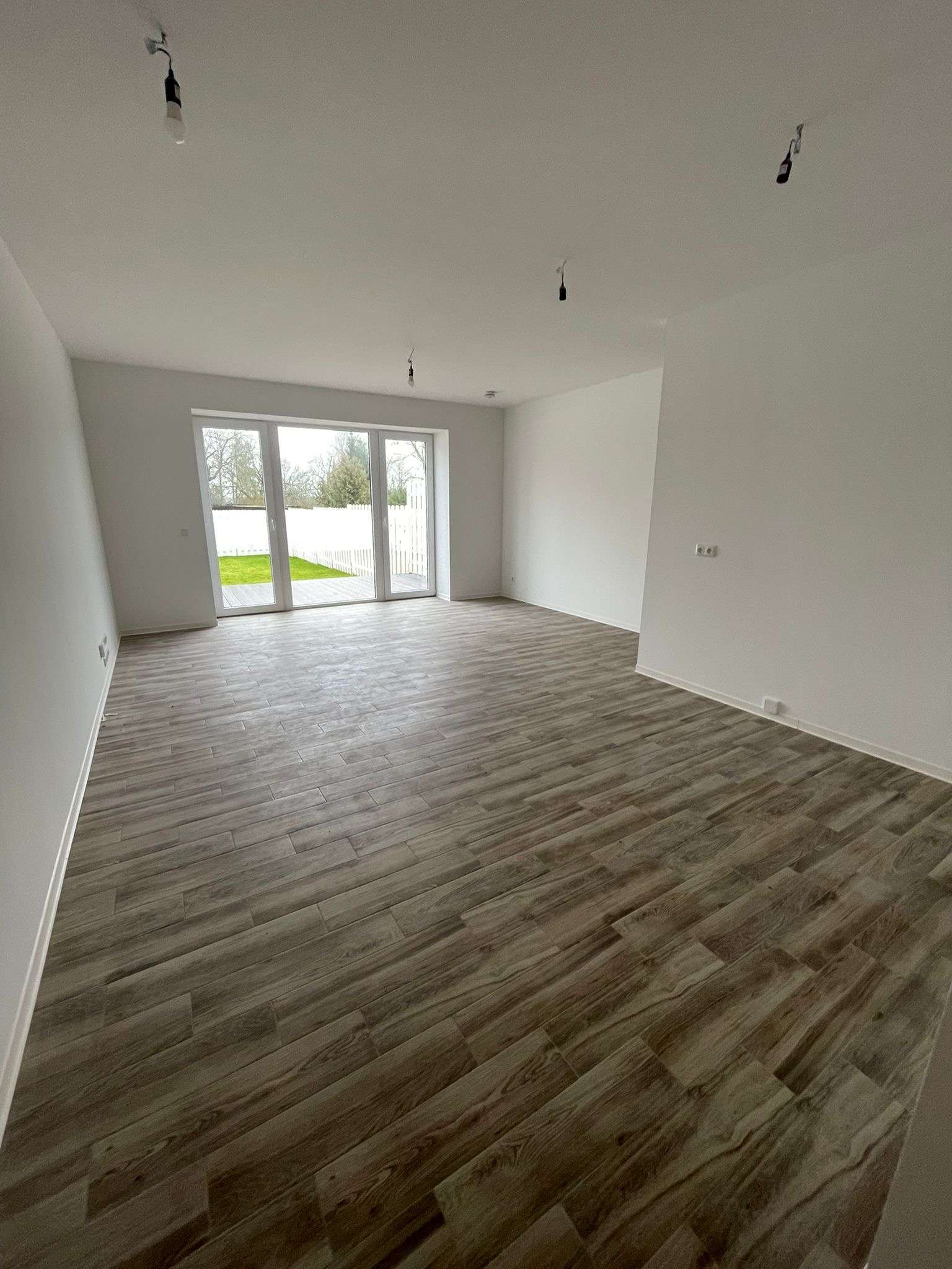 Haus zum Mieten in Kavelstorf 1.470,00 € 115 m²