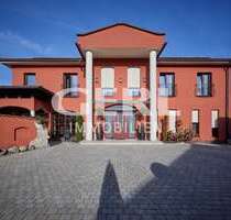 Haus zum Kaufen in Hunderdorf 1.440.000,00 € 506.98 m²