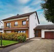 Haus zum Kaufen in Geiselhöring 320.000,00 € 233.11 m²