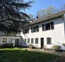 Haus zum Kaufen in Krefeld 740.000,00 € 220 m²