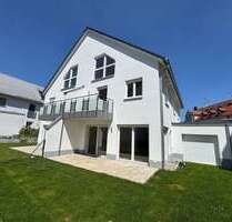 Haus zum Kaufen in Neusäß 975.000,00 € 160.18 m²