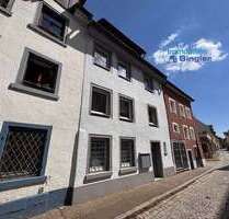 Haus zum Kaufen in Villingen-Schwenningen 582.000,00 € 242 m²