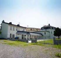 Haus zum Kaufen in Runkel 550.000,00 € 464.64 m²