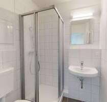 Wohnung zum Mieten in Halle 380,00 € 51.01 m²