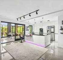 Haus zum Kaufen in Taunusstein 1.620.000,00 € 447 m²