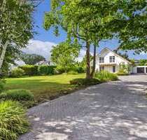 Haus zum Mieten in Meerbusch 9.300,00 € 300 m²
