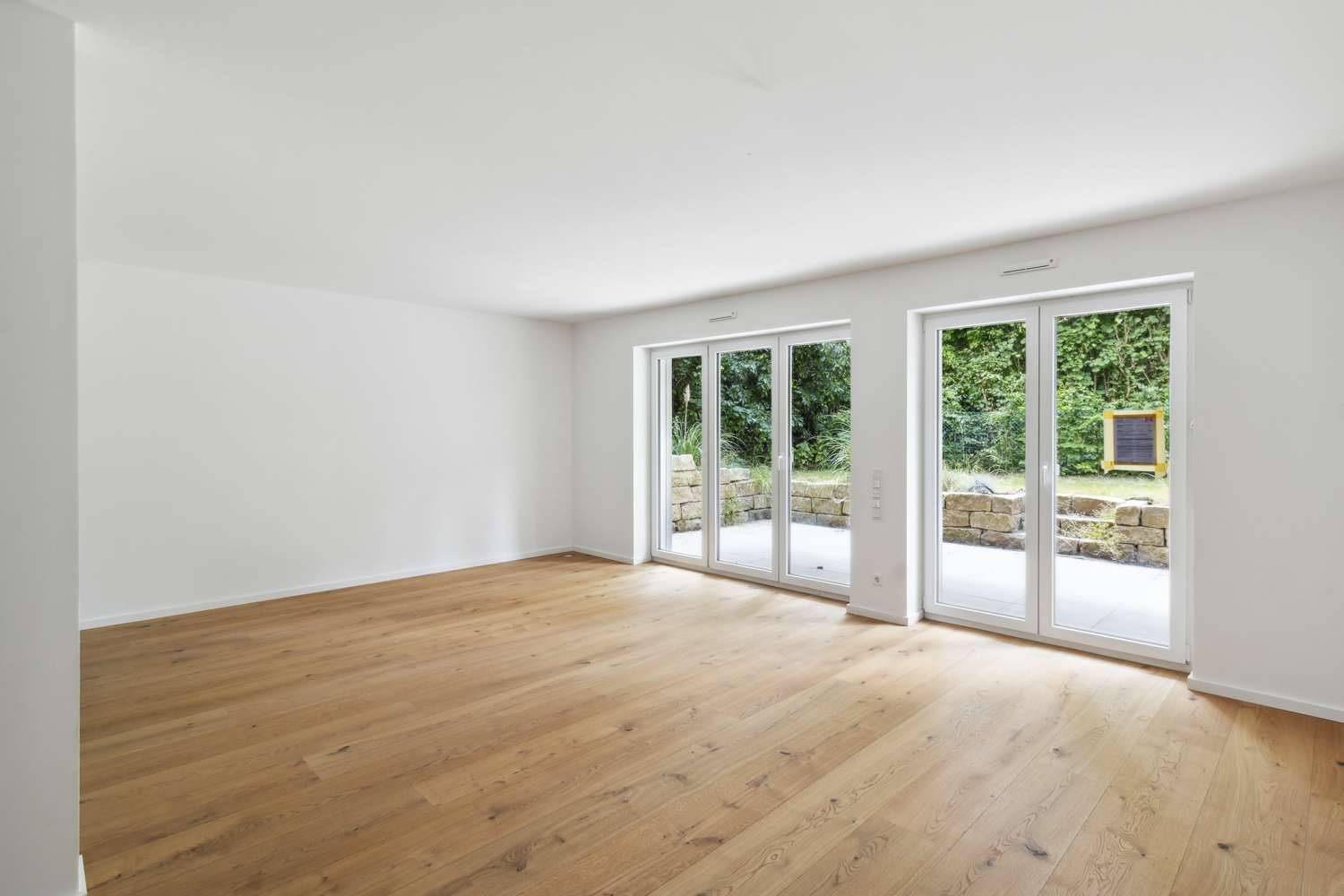 Wohnung zum Mieten in Wiesbaden 2.000,00 € 150.69 m²