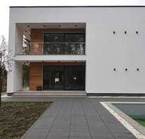 Haus zum Kaufen in Falkensee 1.560.000,00 € 220 m²