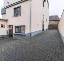Haus zum Kaufen in Wehr 380.000,00 € 165 m²