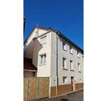 Haus zum Kaufen in Bretten Gölshausen 350.000,00 € 133 m² - Bretten / Gölshausen