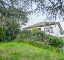 Haus zum Kaufen in Übach-Palenberg 419.000,00 € 229 m²