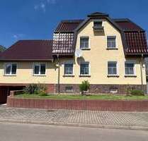 Haus zum Kaufen in Bad Lauchstädt 390.000,00 € 163 m²